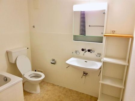 Veronica #1 - Photo 3