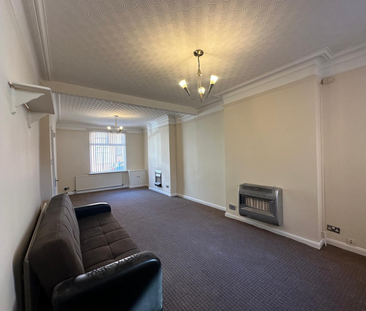 3 bedroom terraced house to rent - Photo 3