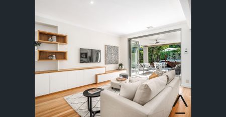 Generous space for a growing family - Photo 3