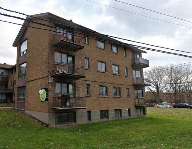 2 CH - 1 SDB - Dorval - $1,450 /mo - Photo 1