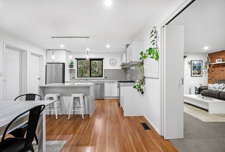 Langwarrin - Photo 4