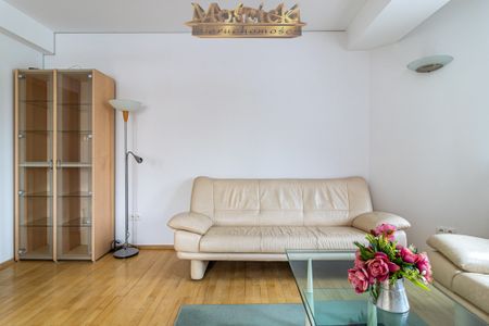 Warszawa, Wąwozowa - Photo 4