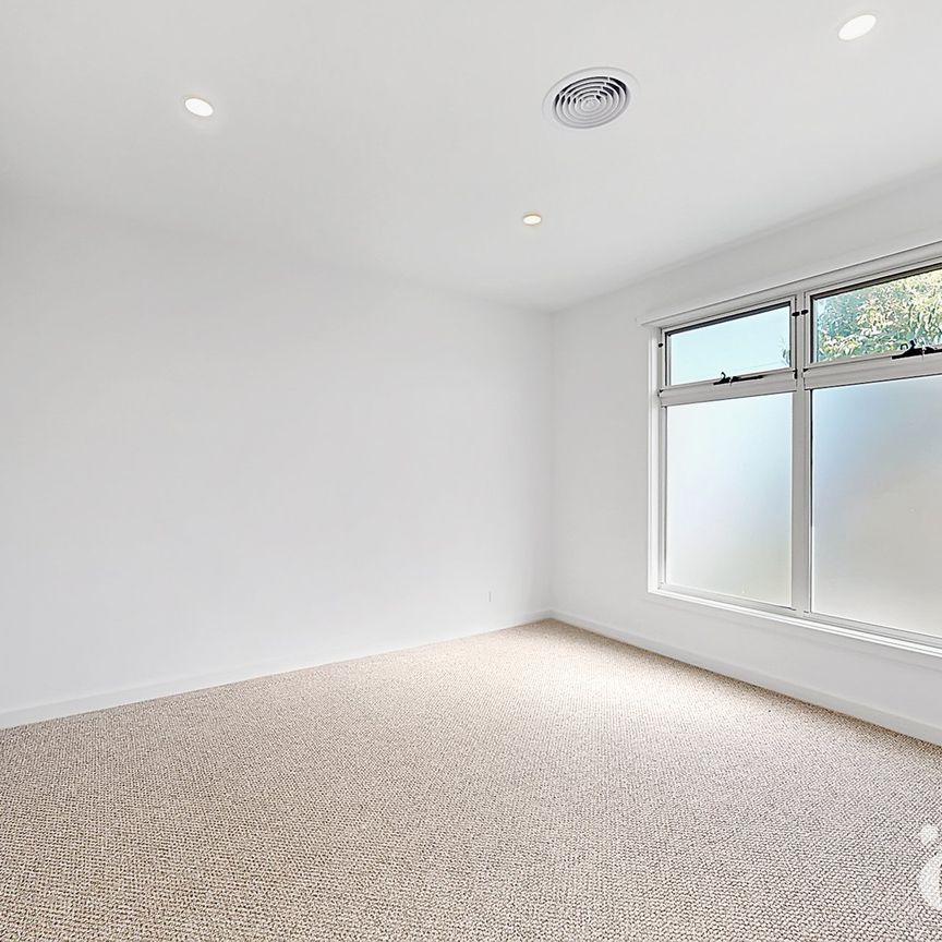 2A Glenmer Street, Bentleigh - Photo 1