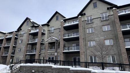 For Lease - 40 Ferndale Drive Unit# 207, Barrie, Ontario - Photo 4