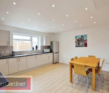 Vicarage Avenue, Sawston - Photo 5