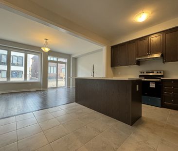 For Lease - 1107 Thompson Drive, Oshawa, Ontario - Photo 4
