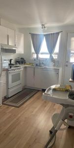 4 1/2 situé à Limoilou disponible immédiatement - Photo 4