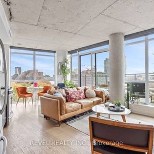 Panoramic views floor to ceiling windows - Photo 2