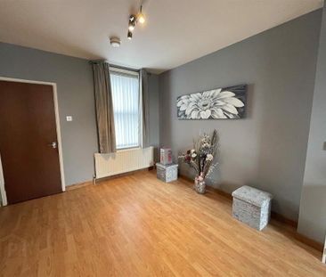 4 Woodview Avenue, Portadown, Craigavon, BT62 3BR - Photo 2