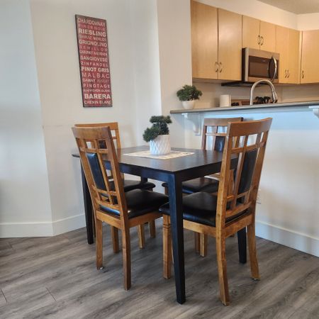 2319, 1121-6 Ave SW, Calgary, AB - Photo 4