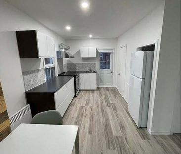 3½ Entièrement Meublé à Longueuil - Photo 2