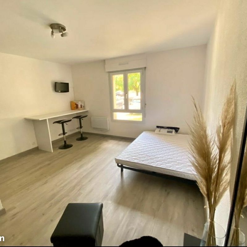 Location Appartement 1 pièce 24m² NIORT 79000 - Photo 1