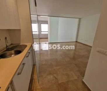 Piso en alquiler en Calle Muñoz Olivé - Photo 1