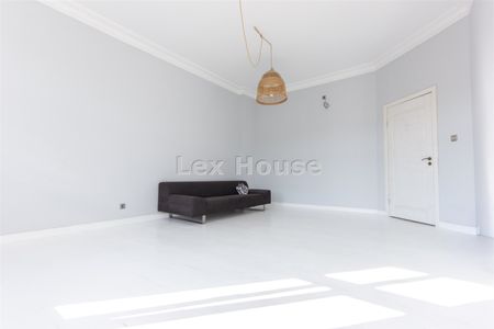 Mieszkanie na wynajem - Zdjęcie 2