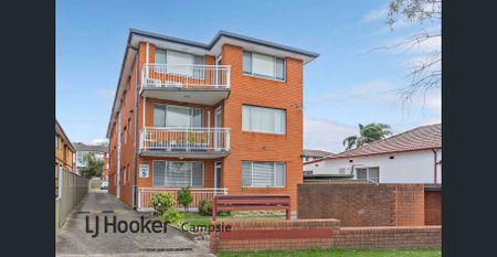 Ground Floor Renovated Apartment - Photo 5