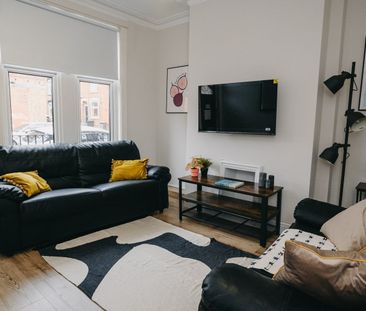 6 Bed Terraced House, Burley Lodge Road, LS6 - Photo 3