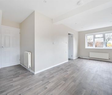 Ash Close, Shaftesbury, Shaftesbury - Photo 3