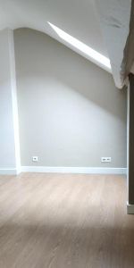 Location Appartement 3 pièces 53m² LILLE 59000 - Photo 3