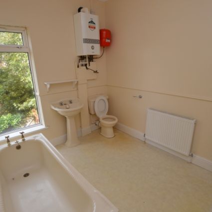 2 Bedroom Terraced House - Photo 1