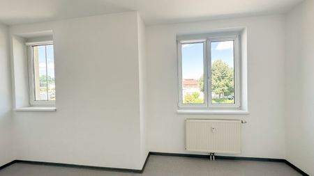 Perfekte Wohnung für Familien oder WG mit Loggia in Schlüßlberg - Photo 5