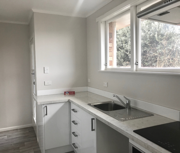 Spacious 4-Bedroom Home for Rent in Chartwell, Hamilton – $660 per ... - Photo 4