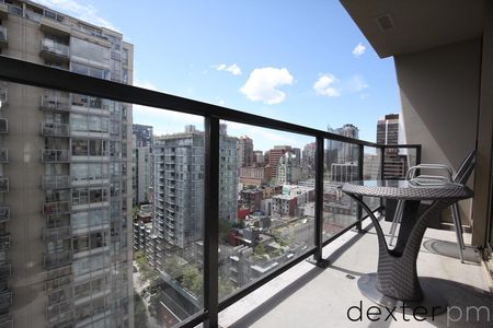 989 Richards Street #1901 - Photo 3