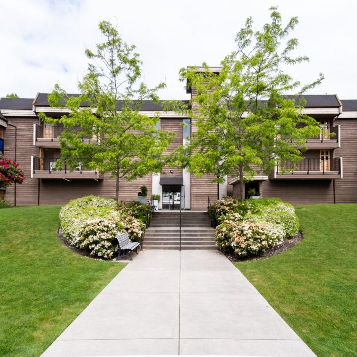 Cedar Terrace - Photo 2