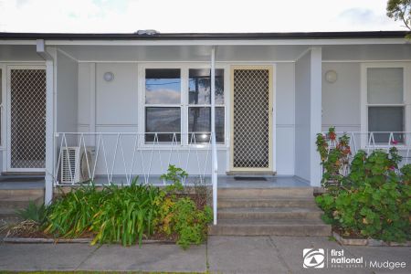 STUDIO LIVING CLOSE TO TOWN - Photo 5