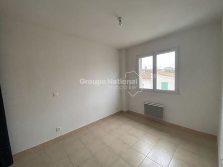 Location Appartement 4 pièces 71m² - Photo 2