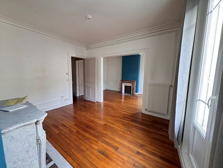 Location Appartement 3 pièces 92m² - Photo 3