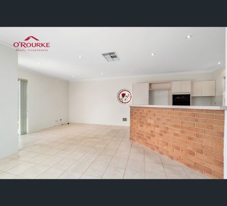 2/24 Auborough, Doubleview, WA 6018 - Photo 1