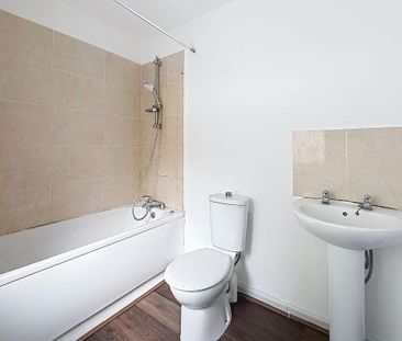 2 bedroom terraced house to rent - Photo 6