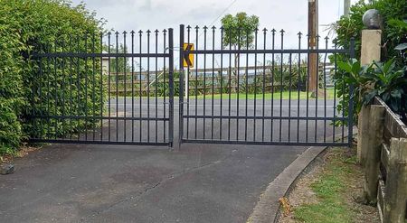 Huge one bedroom home, great outlook - Photo 2