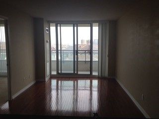 For Lease - 310 Red Maple Road Unit# 501, Richmond Hill, Ontario - Photo 1
