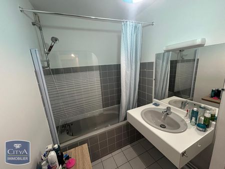 Location Appartement 1 pièce 39m² LIMOGES 87000 - Photo 2
