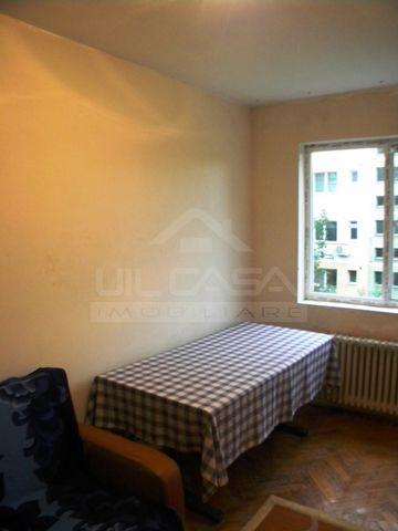 apartament 3 camere Podu Ros - Fotografie 2