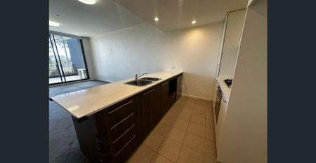 Two Bedroom Two Bathroom with Study!!! Modern & Quiet & Carpet & Convenient transportation - Photo 5