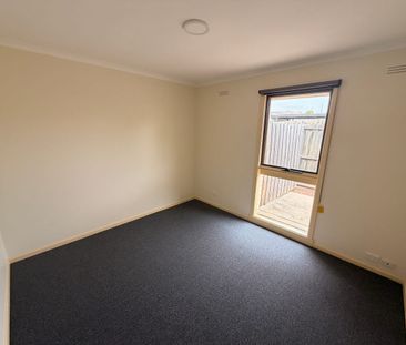 TWO BEDROOM UNIT IN NEWCOMB - Photo 6