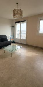 Location Appartement 1 pièce 34m² - Photo 4