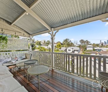 28 Bernhard Street, Paddington QLD 4064 - House For Rent | Domain - Photo 1