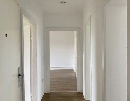 2,5-Zimmer-Wohnung mit Tageslichtbad sucht Nachmieter - Photo 1