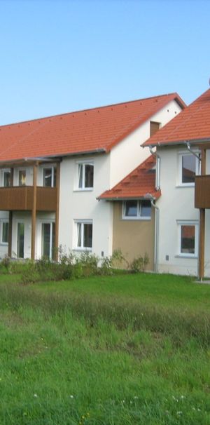 Starter-Wohnung mit Küche und Balkon zu vermieten - Fürstenfeld - Photo 2