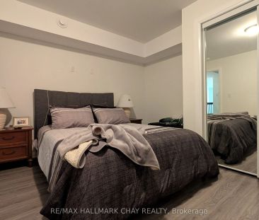 325 Peter Street N #Unit B - Photo 2