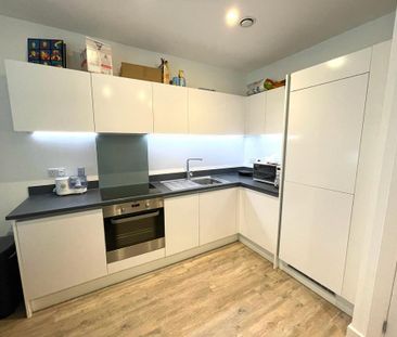 1 bedroom flat to rent - Photo 1