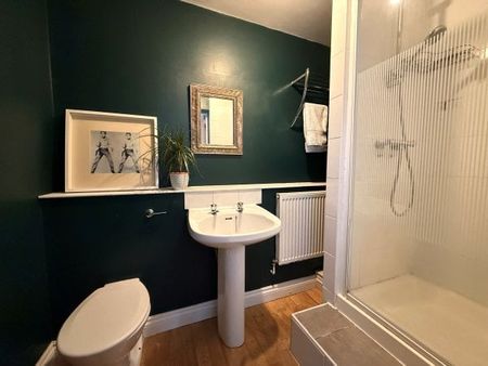 Vauxhall Villas, Walter Street - Photo 3