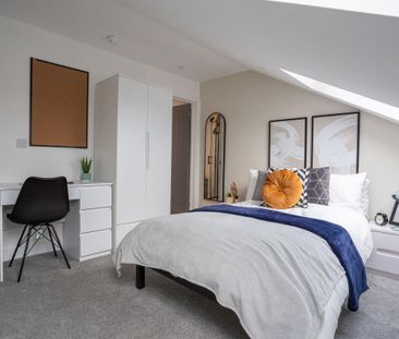 Telephone #68 - Photo 6