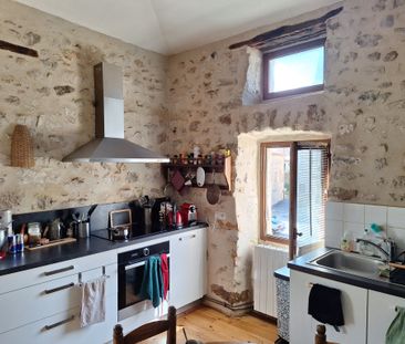 Location Appartement 3 pièces 73m² VERNOUX EN VIVARAIS 07240 - Photo 2