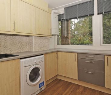 3 bedroom maisonette to rent - Photo 6