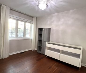 For Lease - 45 Hawkes Drive, Richmond Hill, Ontario - Photo 3