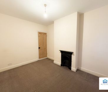 2 Bedroom Terraced - Photo 6